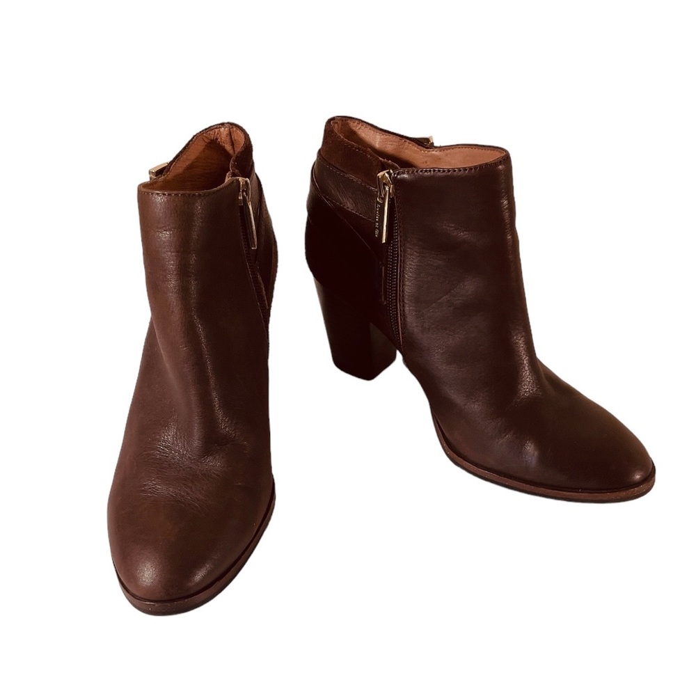 Louise et Cie “Vasca” Leather Suede Buckle Detail Block Heel Bootie Size 7M - Picture 2 of 13